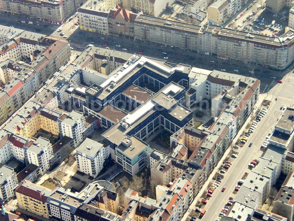 Aerial image Berlin - FRIEDRICHSHAIN - Einkaufszentrum an der Frankfurter Allee mit Rathaus in Berlin-Friedrichshain. 16.03.03