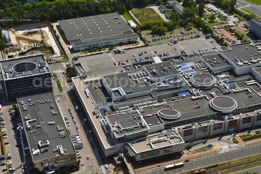 Warschau Mokotow from the bird's eye view: Shopping center Galeria Mokotov at the ul Wo?oska in Warsaw in Poland