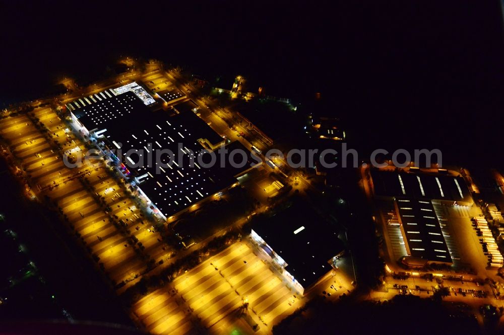 Rangsdorf from above - Shopping center and commercial area on the South Ring Center in Rangsdorf in Brandenburg