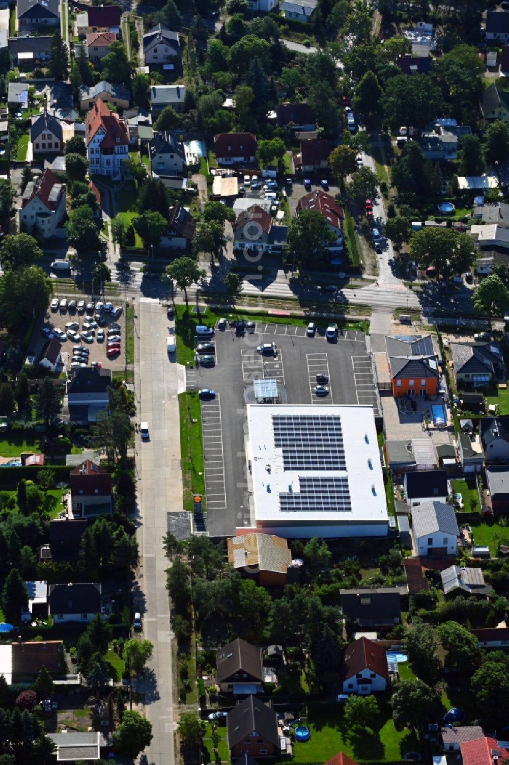 Berlin from above - Shopping center LIDL on Raststatter Strasse corner Hultschiner Damm in the district Mahlsdorf in Berlin, Germany