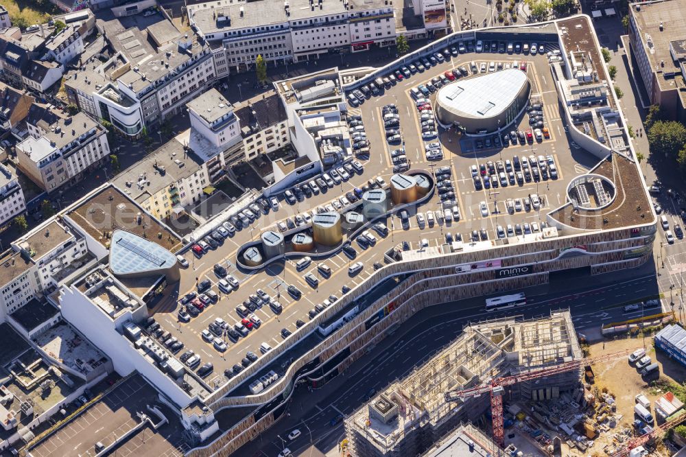 Aerial photograph Mönchengladbach - Shopping center Minto on the street Am Minto in Moenchengladbach in the federal state of North Rhine-Westphalia, Germany