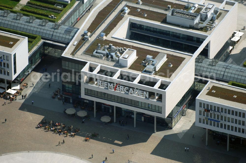 MÜNCHEN from above - Blick auf das Einkaufszentrum Riem Arcaden, ein Gemeinschaftsprojekt von Unibail-Rodamco Germany GmbH, Am Waldhausenpark 4, 45127 Essen, Tel. 0201 820 81-0, Fax 0201 82081-11,