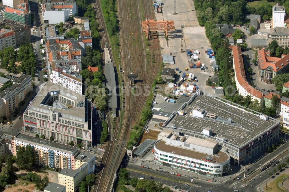 Berlin from above - Das Ringcenter der ECE GmbH an der Frankfurter Allee in Berlin-Friedrichshain.