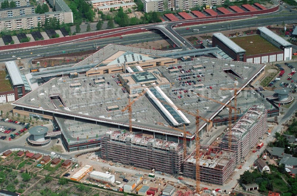 Aerial photograph Potsdam - The shoppingmall Stern Center in Potsdam-Drewitz