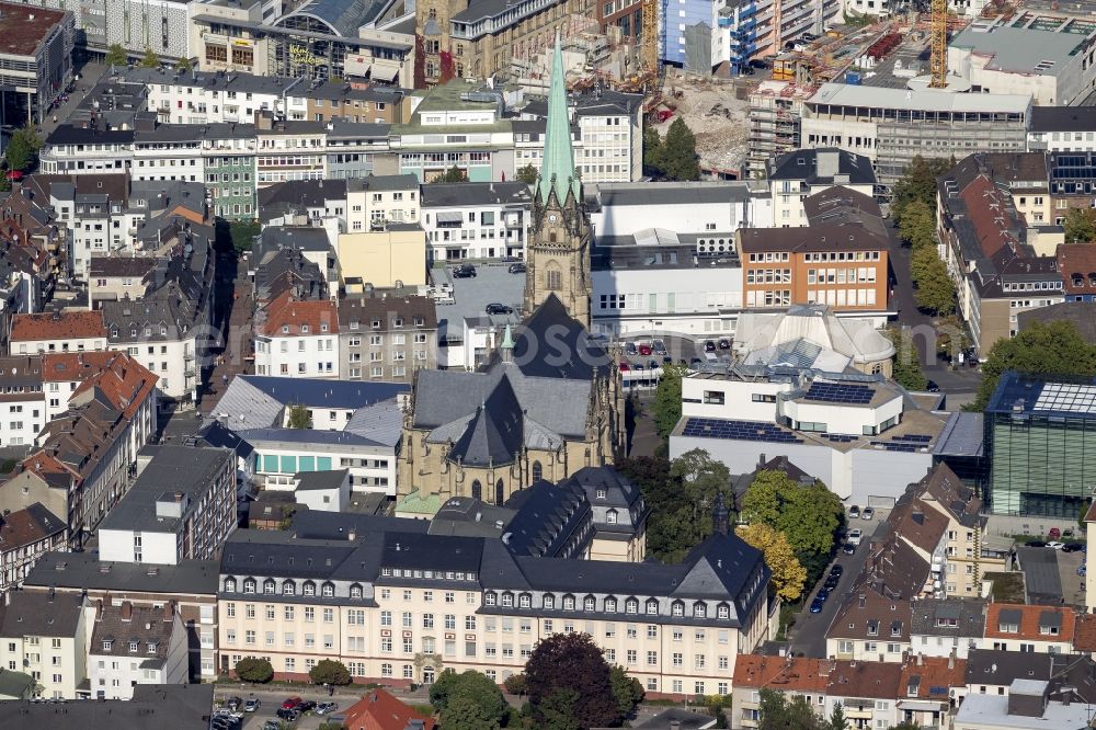 Hagen from the bird's eye view: Shopping center Volme Gallery and the Old Town Hall of Copenhagen in the Ruhr area in North Rhine-Westphalia