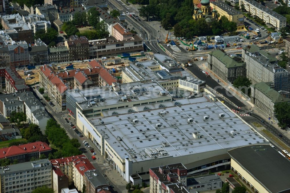 Warschau Mokotow from the bird's eye view: Warszawa Wilenska shopping centers in the ul Targowa in Warsaw in Poland