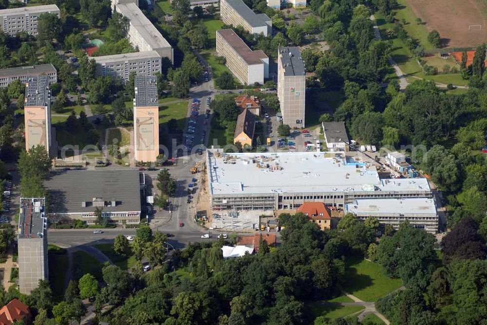 Berlin-Buch from the bird's eye view: Bau eines Einkaufszentrums der KAUFLAND AG und eines Ärtztezentrums an der Wittenbergstrasse / Walter-Friedrich-Straße in Berlin-Buch