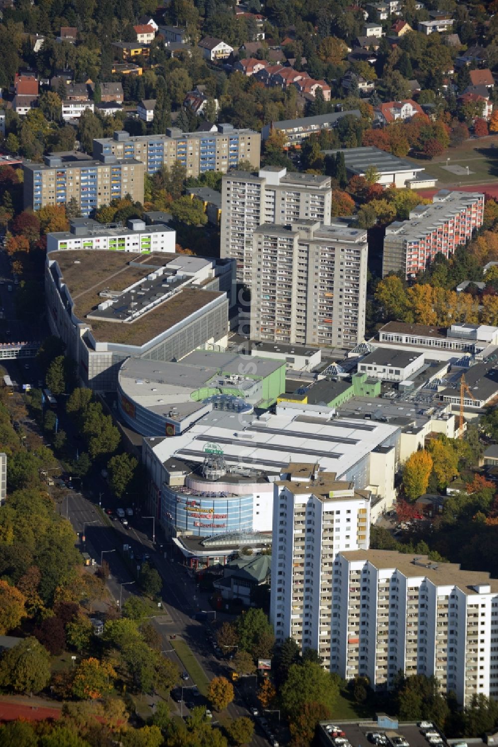 Aerial image Berlin - Gropiuspassagen mall in the Neukoelln district of Berlin