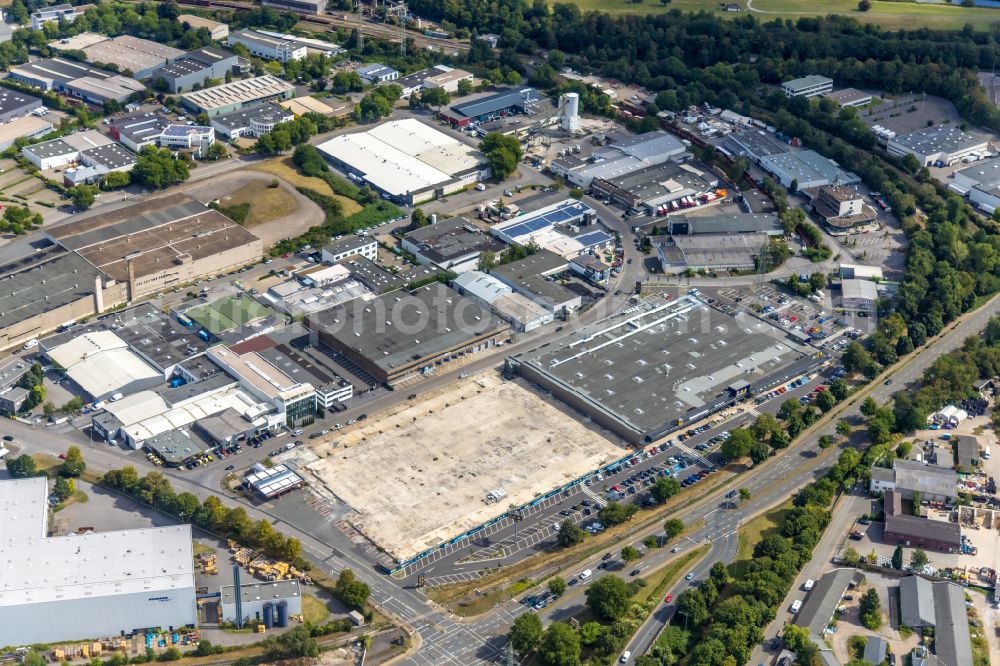 Aerial image Mülheim an der Ruhr - Building of the shopping center of HafenCenter with Edeka-Paschmann in Muelheim on the Ruhr at Ruhrgebiet in the state North Rhine-Westphalia, Germany