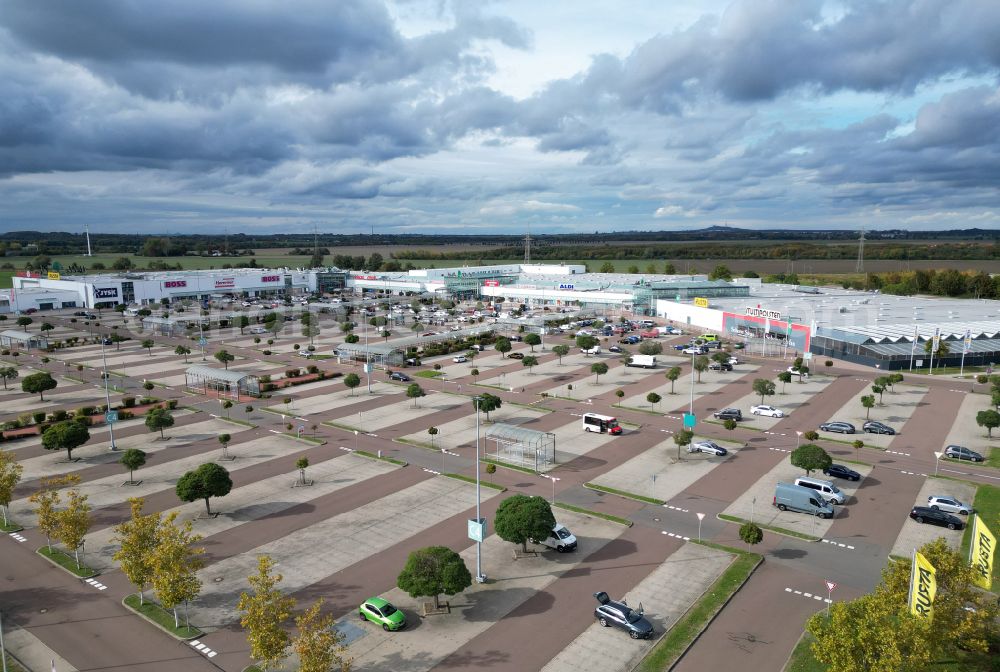 Landsberg from above - Building of the shopping center Halle Center on street Saarbruecker Strasse in the district Peissen in Landsberg in the state Saxony-Anhalt, Germany