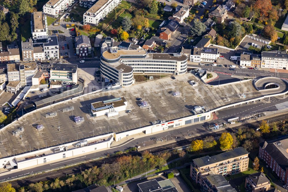 Aerial photograph Kenten - Building of the shopping center Intro on Koelner Strasse in Bergheim in the state of North Rhine-Westphalia, Germany