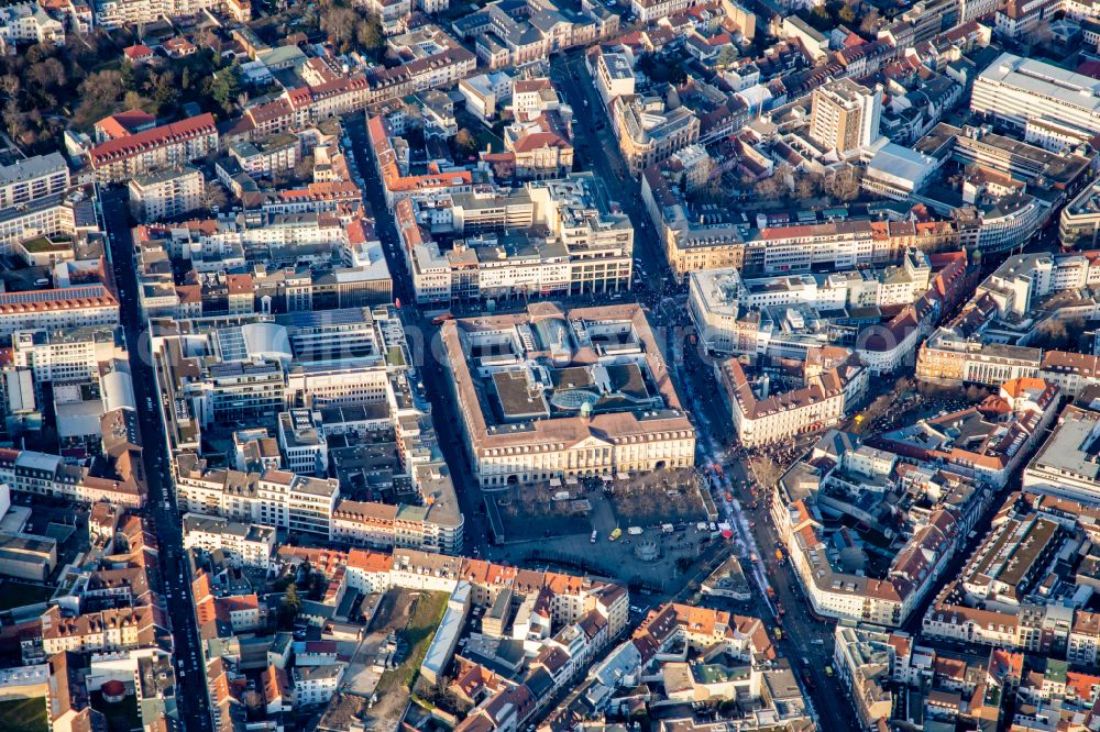 Karlsruhe from above - Building of the shopping center Postgalerie on street Kaiserstrasse - Douglasstrasse - Stephanplatz - Karlstrasse in the district Innenstadt in Karlsruhe in the state Baden-Wuerttemberg, Germany