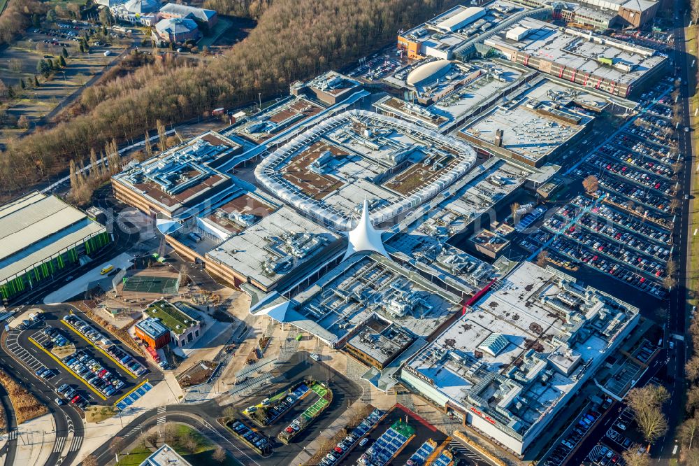 Bochum from above - Building of the shopping center Ruhr Park on street Am Einkaufszentrum in the district Harpen in Bochum at Ruhrgebiet in the state North Rhine-Westphalia, Germany