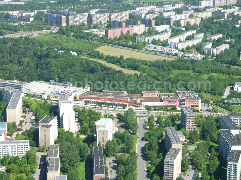 Chemnitz from the bird's eye view: Building of the shopping center Vita-Center on street Wladimir-Sagorski-Strasse in the district Morgenleite in Chemnitz in the state Saxony, Germany