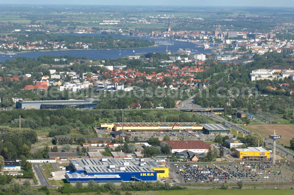 Aerial image Rostock - Blick auf das erste in Mecklenburg-Vorpommern errichtete Einrichtungshaus der IKEA Deutschland GmbH & Co. KG ROSTOCK an der Messestraße 25 in 18069 Rostock. Mittlereile gibt es über 41 weitere Einrichtungshäuser in ganz Deutschland.