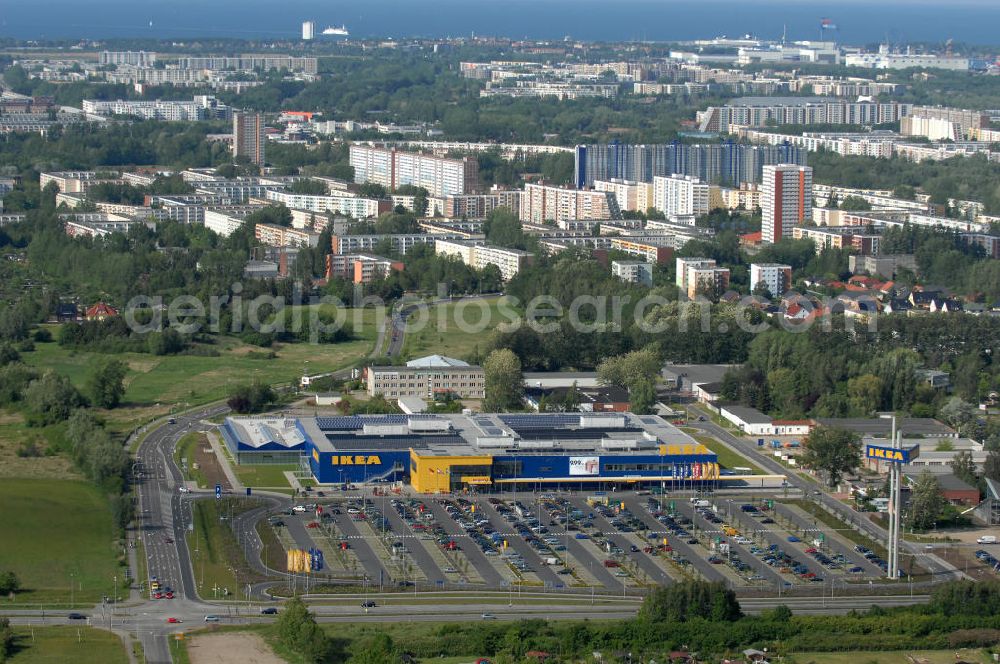 Rostock from the bird's eye view: Blick auf das erste in Mecklenburg-Vorpommern errichtete Einrichtungshaus der IKEA Deutschland GmbH & Co. KG ROSTOCK an der Messestraße 25 in 18069 Rostock. Mittlereile gibt es über 41 weitere Einrichtungshäuser in ganz Deutschland.