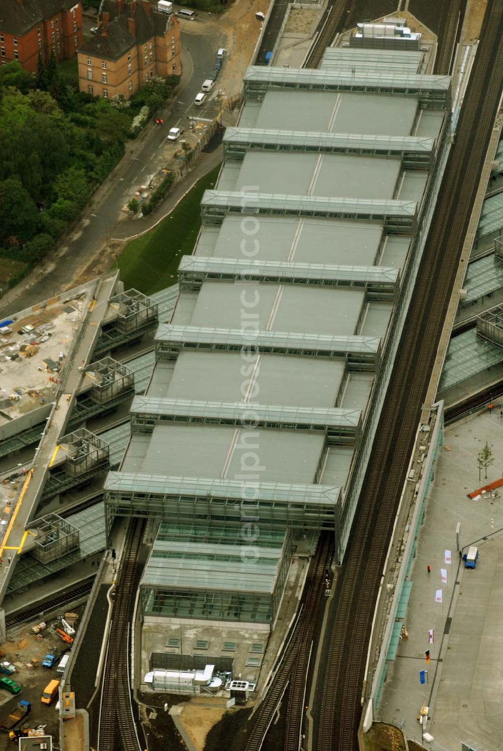 Berlin-Tempelhof from above - Blick auf den neuen Bahnhof Berliner Südkreuz / Bahnhof Papestrasse vor der Einweihung und vollständigen Inbetriebnahme