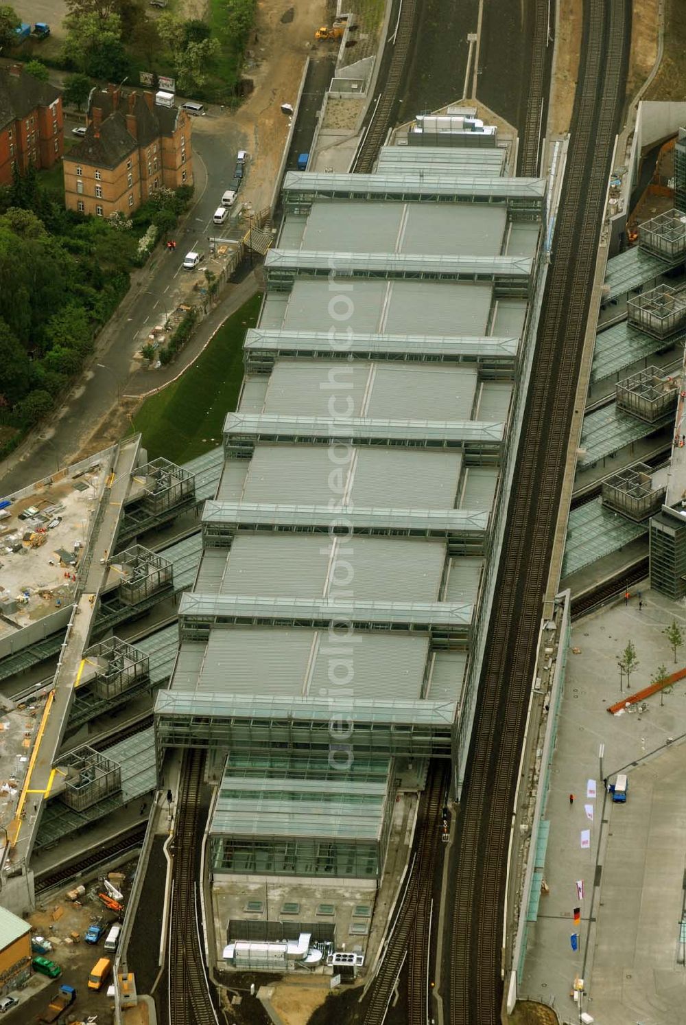 Berlin-Tempelhof from above - Blick auf den neuen Bahnhof Berliner Südkreuz / Bahnhof Papestrasse vor der Einweihung und vollständigen Inbetriebnahme