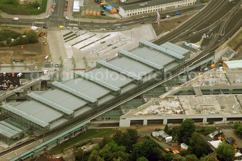 Berlin-Tempelhof from the bird's eye view: Blick auf den neuen Bahnhof Berliner Südkreuz / Bahnhof Papestrasse vor der Einweihung und vollständigen Inbetriebnahme