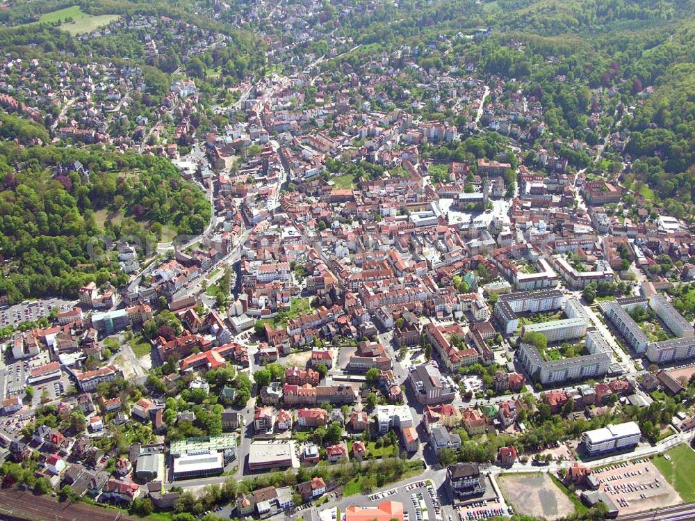 Aerial photograph Eisenach - Eisenach hat eine Stadtfläche von 103,85 qkm (mit den Ortsteilen Stedtfeld, Neuenhof-Hörschel, Wartha-Göringen, Stregda, Madelungen, Neukirchen, Berteroda, Hötzelsroda und Stockhausen) und wird von ca. 44.150 Menschen bewohnt.