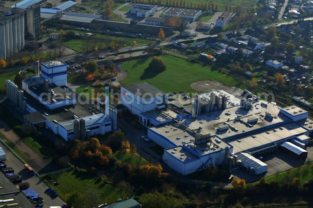 Aerial image Prenzlau - Ice cream factory the Rosen Eiskrem Süd GmbH. In the industrial and commercial area in Prenzlau in the state of Brandenburg