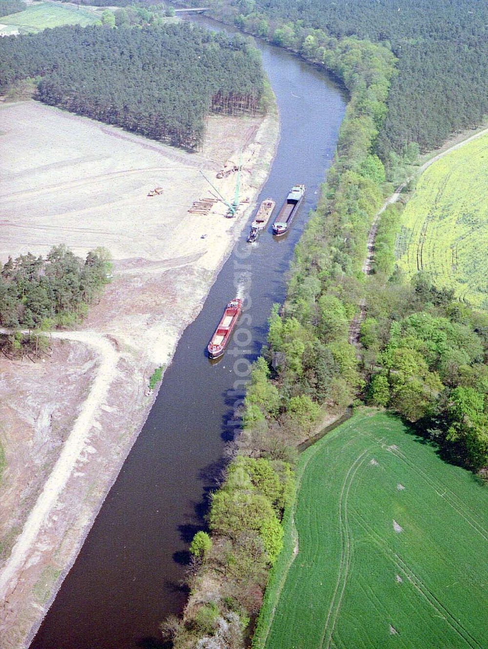 Aerial photograph Parchau - Elbe - Havel - Kanal bei Parchau.