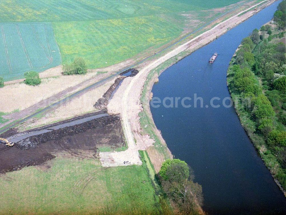 Aerial photograph Parchau - Elbe - Havel - Kanal bei Parchau.