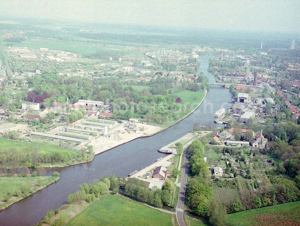 Aerial photograph Genthin - Elbe - Havel - Kanal vor Genthin.