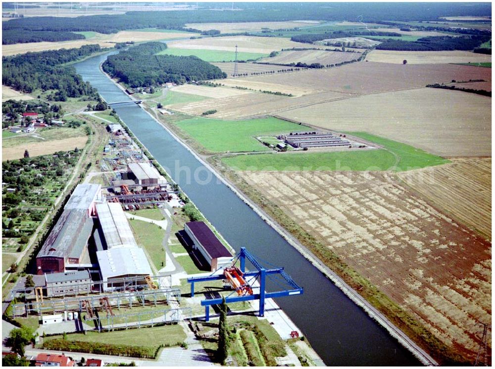 Aerial image Parey - 30.7.2004, Blick auf den Elbe-Havel Kanal nahe Parey