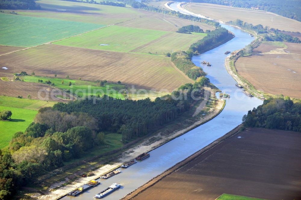 Genthin from above - Streckenausbau Elbe-Havel-Kanal zwischen Genthin und Seedorf in Sachsen-Anhalt. Ein Projekt des WSV, Wasser- und Schifffahrtsverwaltung des Bundes. Extension of the waterway line Elbe-Havel-Canal among Genthin and Seedorf, Saxony-Anhalt.