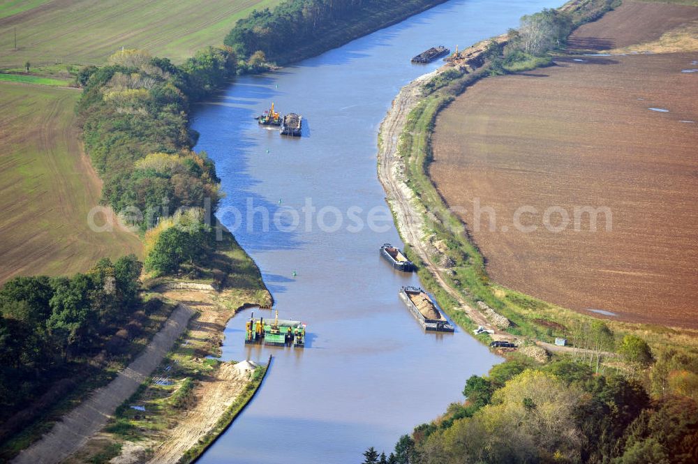 Genthin from above - Streckenausbau Elbe-Havel-Kanal zwischen Genthin und Seedorf in Sachsen-Anhalt. Ein Projekt des WSV, Wasser- und Schifffahrtsverwaltung des Bundes. Extension of the waterway line Elbe-Havel-Canal among Genthin and Seedorf, Saxony-Anhalt.