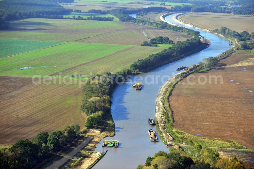 Genthin from the bird's eye view: Streckenausbau Elbe-Havel-Kanal zwischen Genthin und Seedorf in Sachsen-Anhalt. Ein Projekt des WSV, Wasser- und Schifffahrtsverwaltung des Bundes. Extension of the waterway line Elbe-Havel-Canal among Genthin and Seedorf, Saxony-Anhalt.