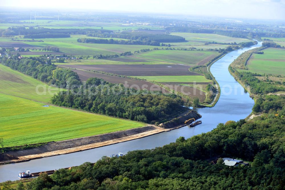 Genthin from above - Streckenausbau Elbe-Havel-Kanal zwischen Genthin und Seedorf in Sachsen-Anhalt. Ein Projekt des WSV, Wasser- und Schifffahrtsverwaltung des Bundes. Extension of the waterway line Elbe-Havel-Canal among Genthin and Seedorf, Saxony-Anhalt.