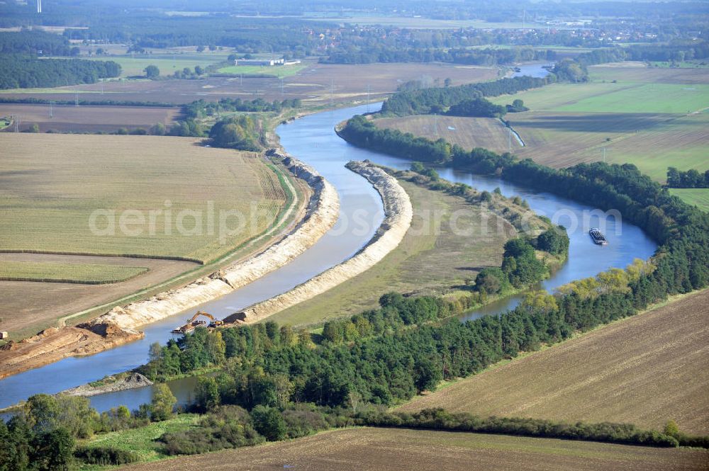 Genthin from above - Streckenausbau Elbe-Havel-Kanal zwischen Genthin und Seedorf in Sachsen-Anhalt. Ein Projekt des WSV, Wasser- und Schifffahrtsverwaltung des Bundes. Extension of the waterway line Elbe-Havel-Canal among Genthin and Seedorf, Saxony-Anhalt.