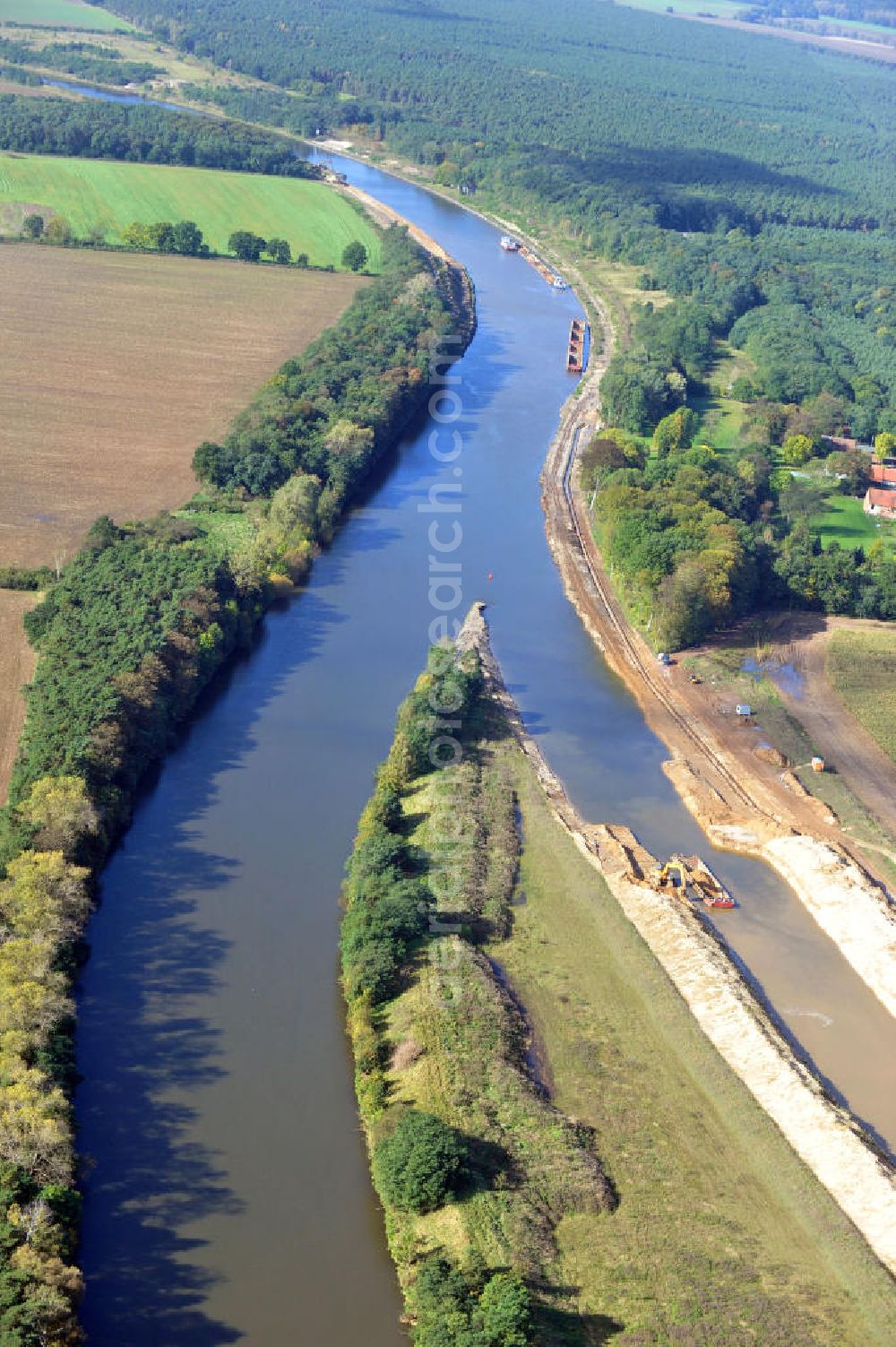 Genthin from above - Streckenausbau Elbe-Havel-Kanal zwischen Genthin und Seedorf in Sachsen-Anhalt. Ein Projekt des WSV, Wasser- und Schifffahrtsverwaltung des Bundes. Extension of the waterway line Elbe-Havel-Canal among Genthin and Seedorf, Saxony-Anhalt.