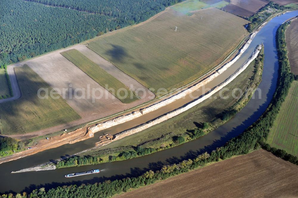 Aerial image Genthin - Streckenausbau Elbe-Havel-Kanal zwischen Genthin und Seedorf in Sachsen-Anhalt. Ein Projekt des WSV, Wasser- und Schifffahrtsverwaltung des Bundes. Extension of the waterway line Elbe-Havel-Canal among Genthin and Seedorf, Saxony-Anhalt.