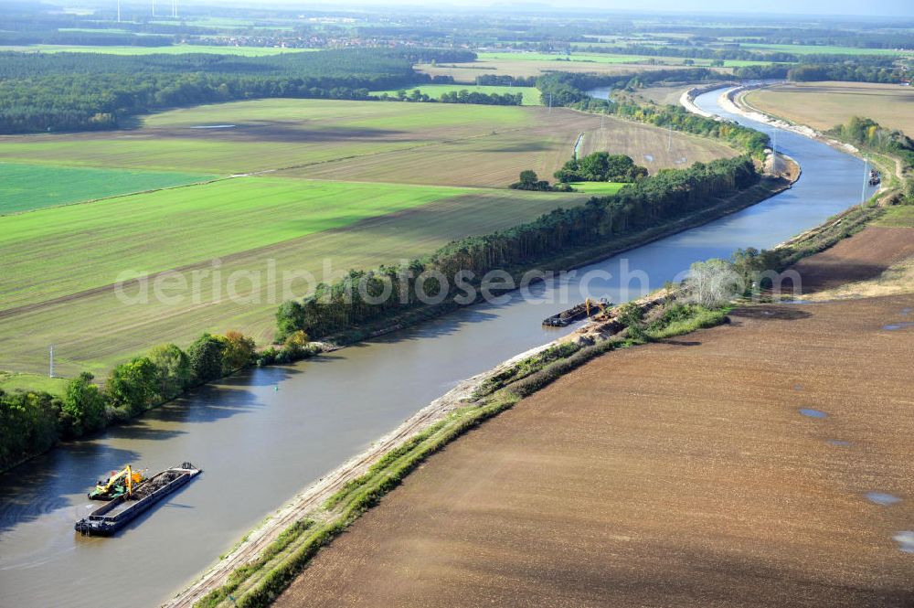 Genthin from above - Streckenausbau Elbe-Havel-Kanal zwischen Genthin und Seedorf in Sachsen-Anhalt. Ein Projekt des WSV, Wasser- und Schifffahrtsverwaltung des Bundes. Extension of the waterway line Elbe-Havel-Canal among Genthin and Seedorf, Saxony-Anhalt.