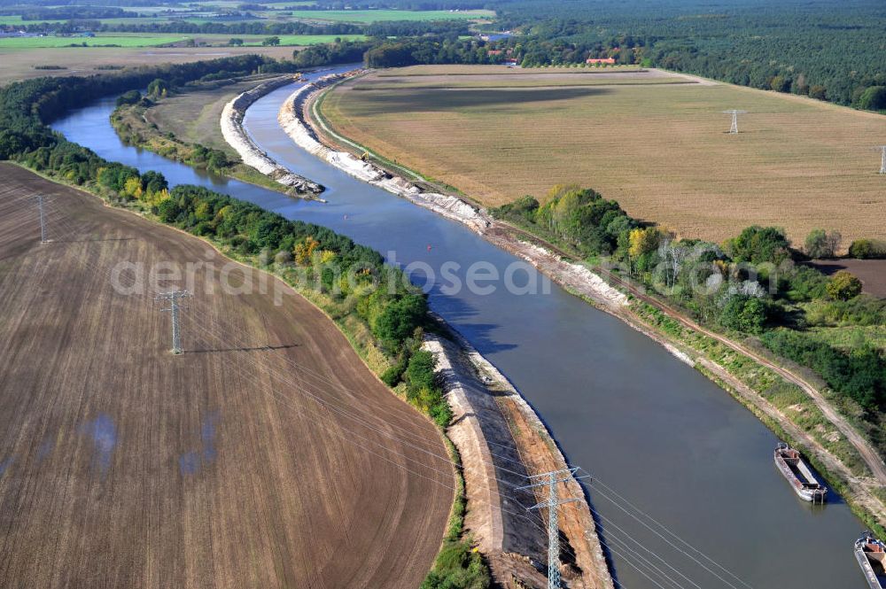 Aerial image Genthin - Streckenausbau Elbe-Havel-Kanal zwischen Genthin und Seedorf in Sachsen-Anhalt. Ein Projekt des WSV, Wasser- und Schifffahrtsverwaltung des Bundes. Extension of the waterway line Elbe-Havel-Canal among Genthin and Seedorf, Saxony-Anhalt.