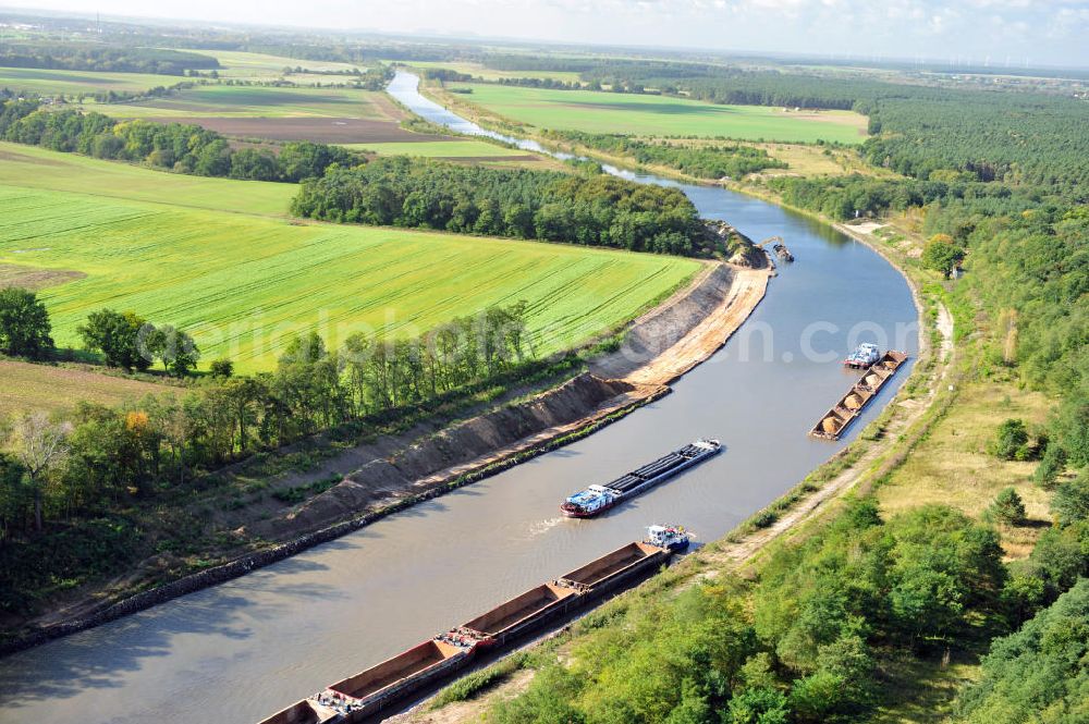 Aerial image Genthin - Streckenausbau Elbe-Havel-Kanal zwischen Genthin und Seedorf in Sachsen-Anhalt. Ein Projekt des WSV, Wasser- und Schifffahrtsverwaltung des Bundes. Extension of the waterway line Elbe-Havel-Canal among Genthin and Seedorf, Saxony-Anhalt.