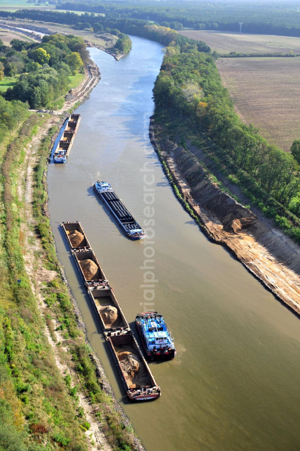 Aerial image Genthin - Streckenausbau Elbe-Havel-Kanal zwischen Genthin und Seedorf in Sachsen-Anhalt. Ein Projekt des WSV, Wasser- und Schifffahrtsverwaltung des Bundes. Extension of the waterway line Elbe-Havel-Canal among Genthin and Seedorf, Saxony-Anhalt.