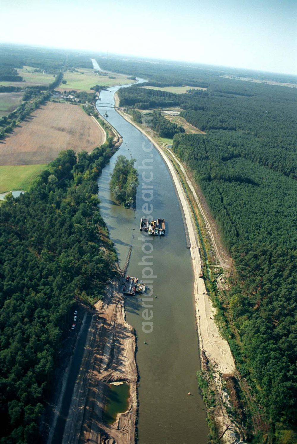 Aerial photograph Genthin - Blick auf den Elbe-Havel-Kanal westlich von Genthin.