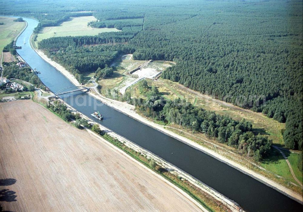 Genthin from above - Blick auf den Elbe-Havel-Kanal westlich von Genthin.