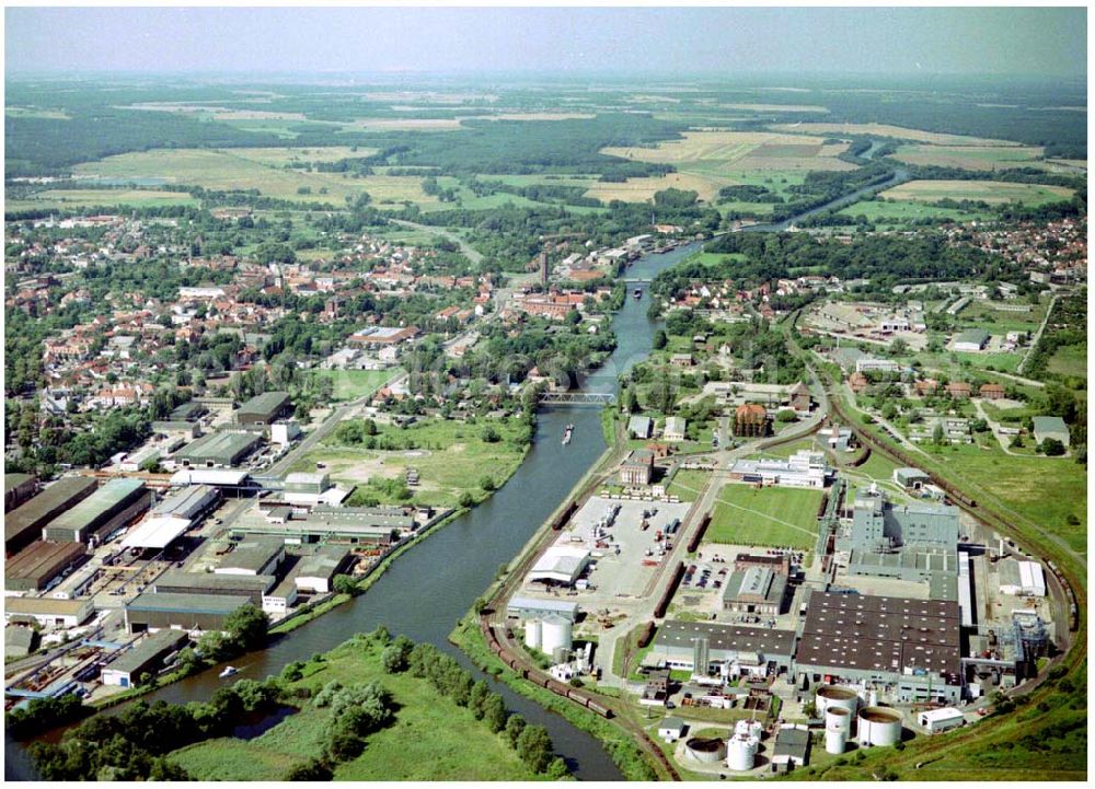 Aerial photograph Genthin - 30.07.2004, Blick auf den Elbe - Havel Kanal in Genthin