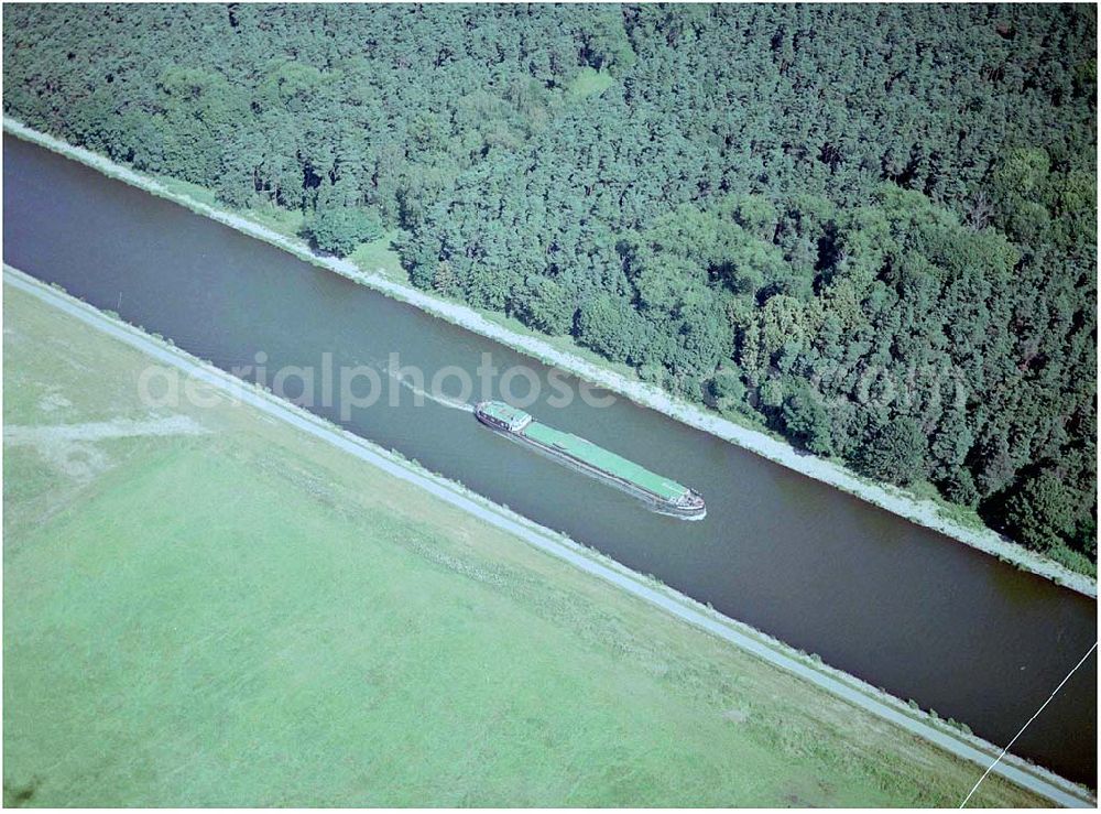 Genthin from above - 30.7.2004, Elbe - Havelkanal östlich von Genthin