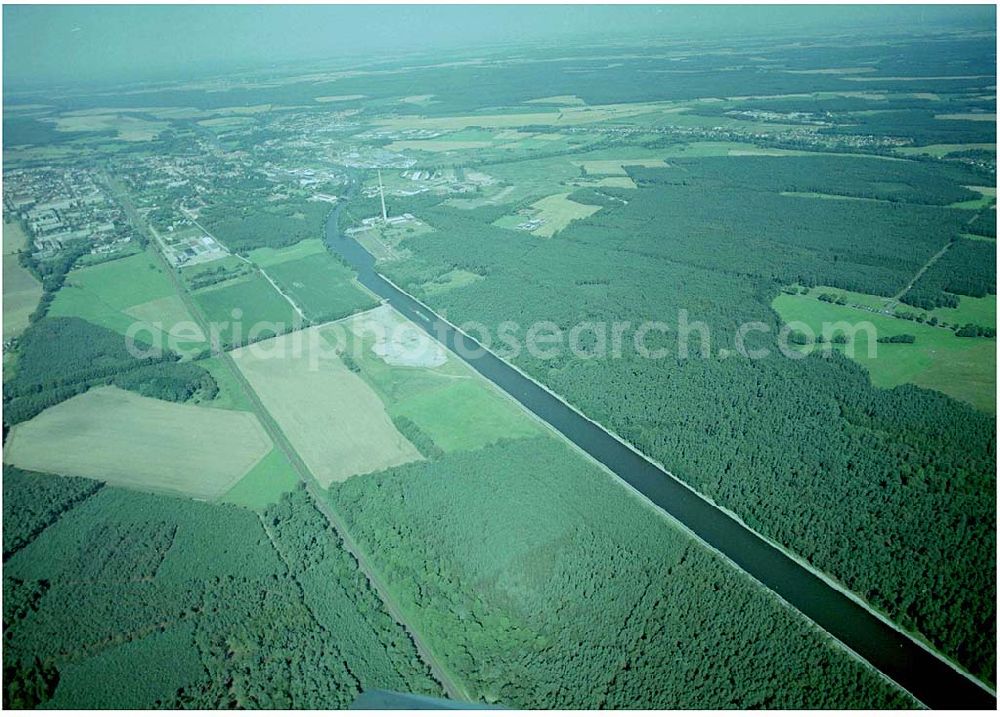 Aerial image Genthin - 30.7.2004, Elbe - Havelkanal östlich von Genthin