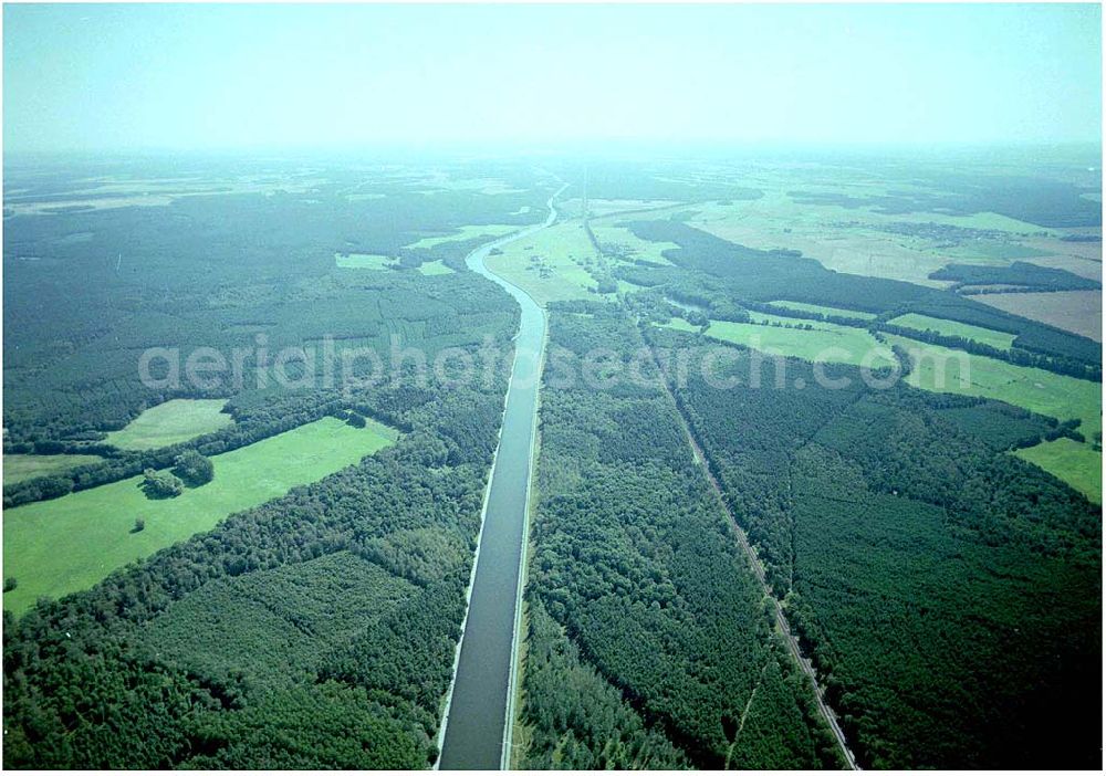 Aerial photograph Genthin - 30.7.2004, Elbe - Havelkanal östlich von Genthin