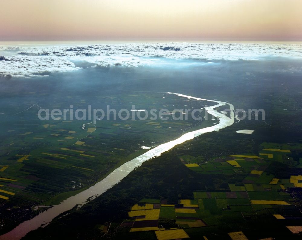 Geesthacht from above - Elbe and island in Geesthacht in the state of Schleswig-Holstein. The island is created by the river and the Schleusenkanal (lock canal) in front of the town of Geesthacht. The river is the border between the states of Schleswig-Holstein and Lower Saxony