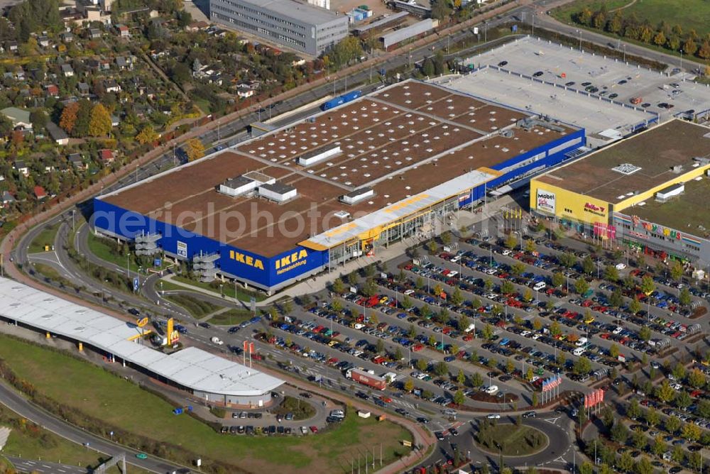 Aerial image Dresden - Blick auf den Elbe Park Dresden in der Peschelstraße 39 in 01139 Dresden insbesondere Ikea - Kundentelefon 0180-5353435. Centermanagement: Marketing Werbegemeinschaft - Tel.: 0351 / 85 35 611 - Fax: 0351 / 84 05 206 - werbegemeinschaft@elbe-park-dresden.de