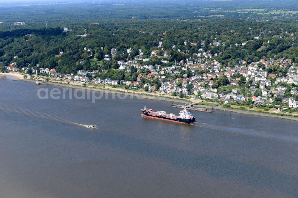 Aerial image Hamburg - Elbe riverbank area in Blankenese district in Hamburg