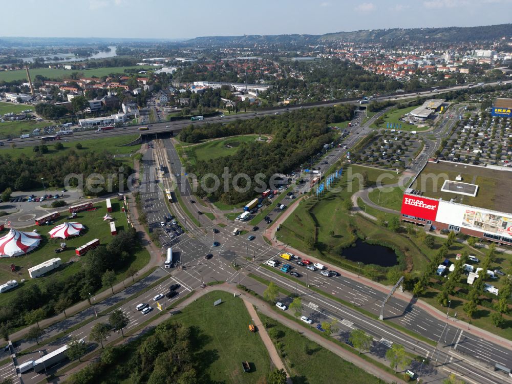 Dresden from above - The Elbepark Dresden is a shopping center in the Dresden district of Kaditz in the northwest of the city in Dresden in the federal state of Saxony, Germany